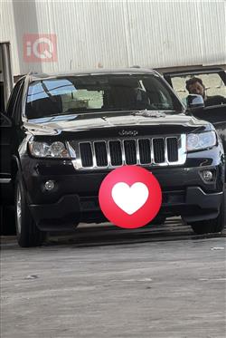 جیپ گراند شیرۆکی